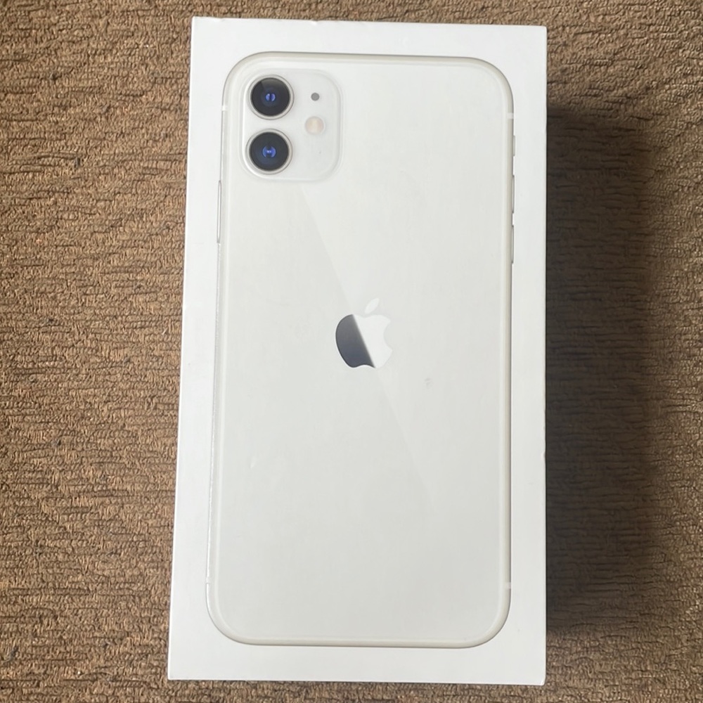 Empty iPhone 11 box